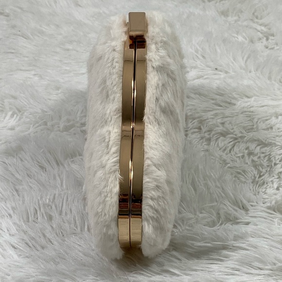 HELLO 3AM FOREVER Faux Fur Cloud Shaped Clutch Shoulder Purse Handbag White Gold - Picture 14 of 16